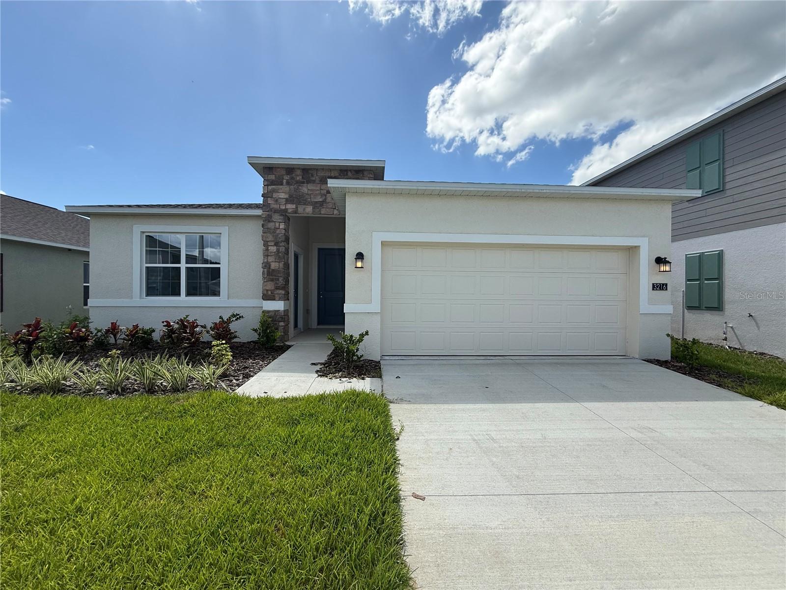 Front of 3216 Alpine Way Unit A