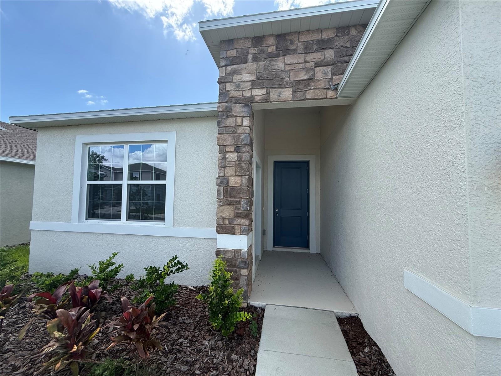 Photo 3 of the property at 3216 Alpine Way Unit A