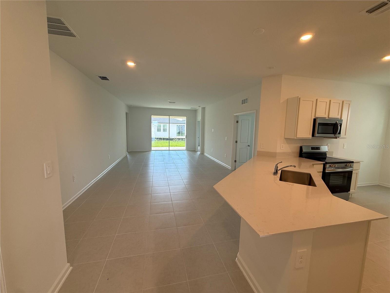 Photo 5 of the property at 3216 Alpine Way Unit A