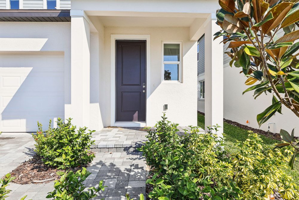 Front of 1777 Archer Dr