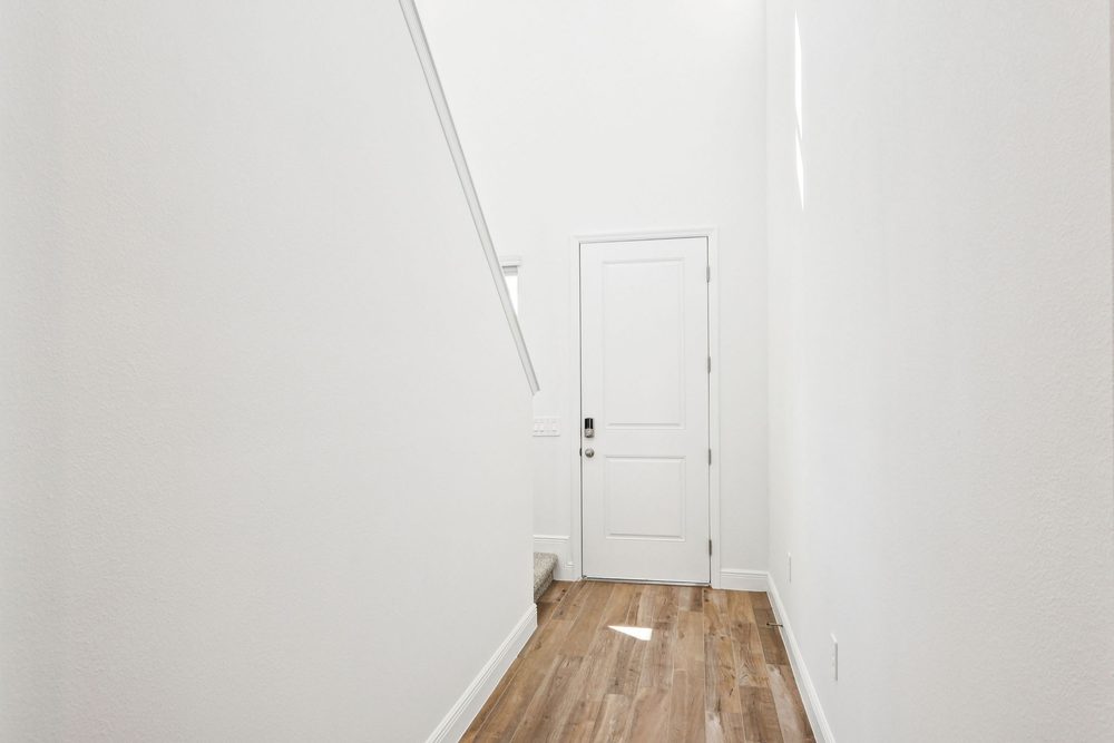 Photo 5 of the property at 1777 Archer Dr