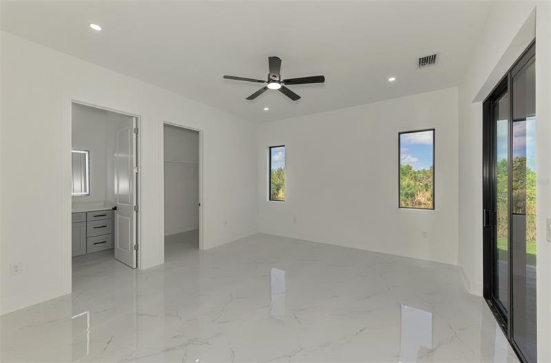 Photo 27 of the property at 9468 Attica Cir