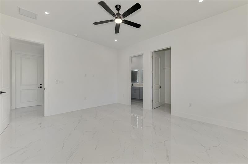 Photo 31 of the property at 9468 Attica Cir
