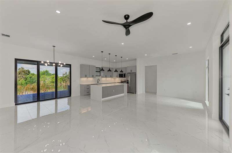 Photo 8 of the property at 9468 Attica Cir