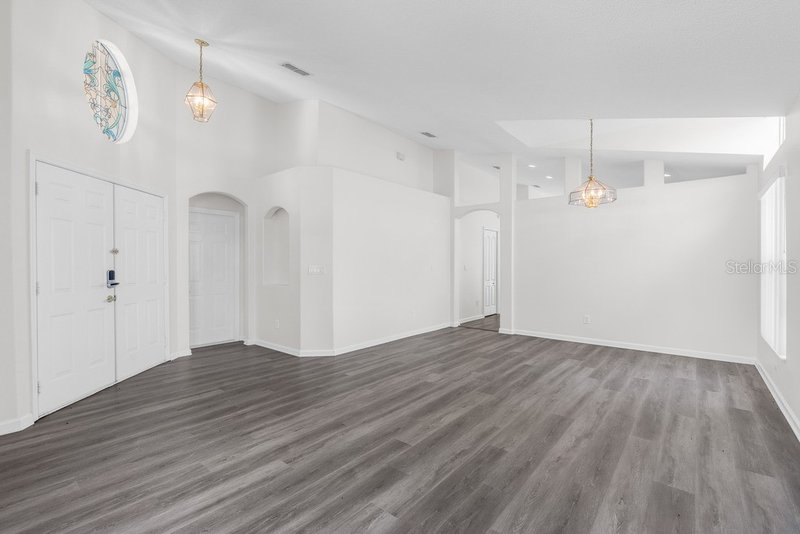 Photo 11 of the property at 15746 Autumn Glen Ave