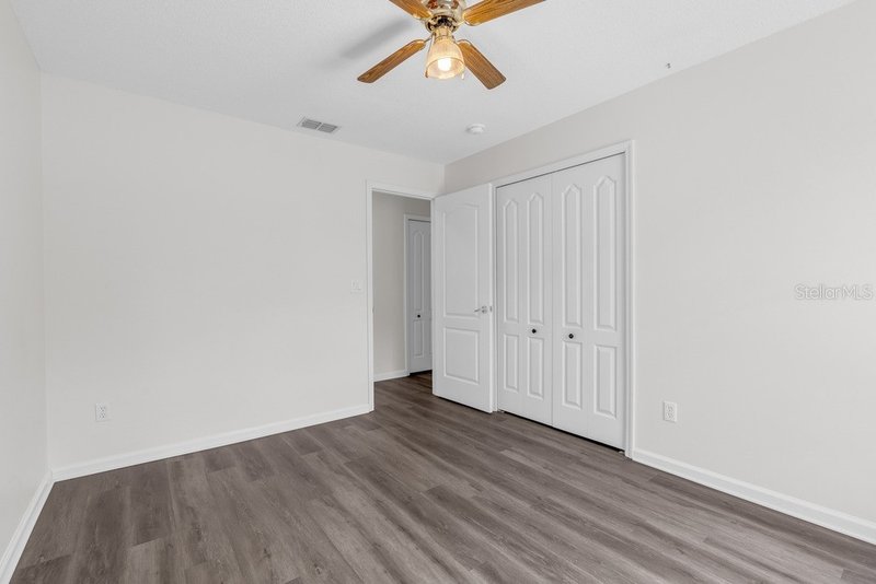 Photo 14 of the property at 15746 Autumn Glen Ave