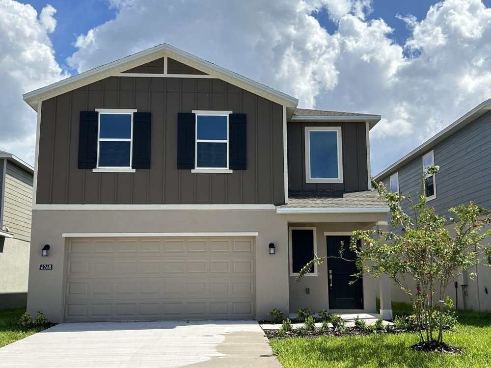 Fachada de 6268 Botticella Blvd