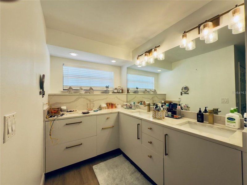 Photo 24 of the property at 8113 Breeze Cove Lane