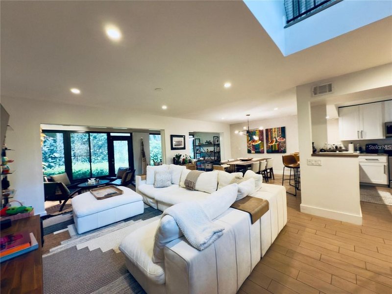 Photo 9 of the property at 8113 Breeze Cove Lane