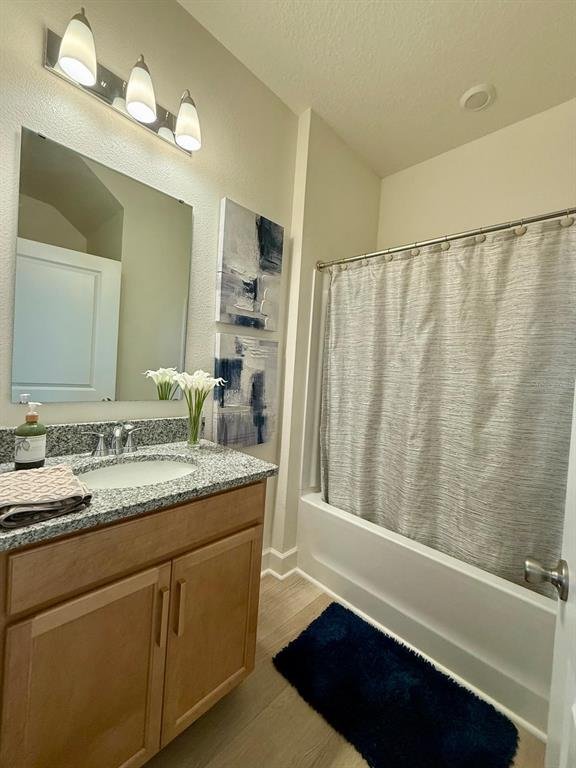 Photo 15 of the property at 16522 Brook Isle Way