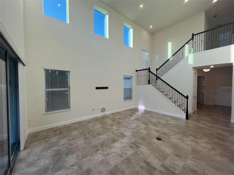 Photo 6 of the property at 8794 Crescendo Ave
