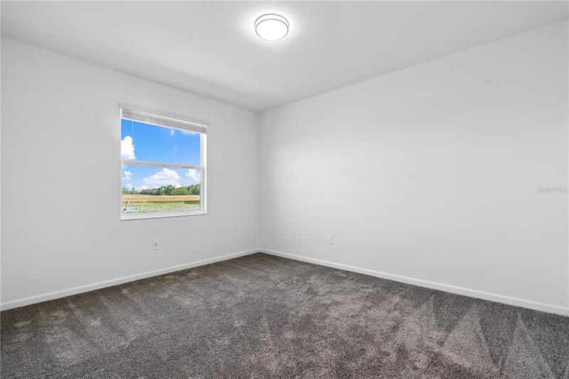Photo 12 of the property at 716 Daring Dr