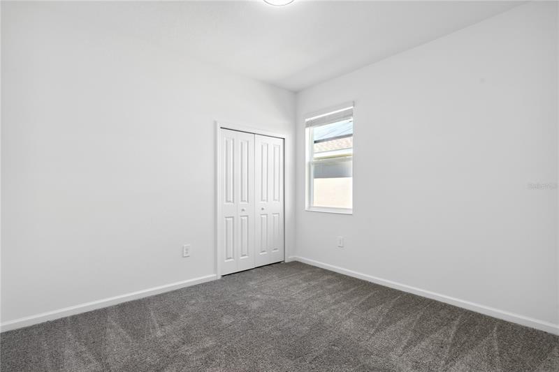 Photo 19 of the property at 716 Daring Dr