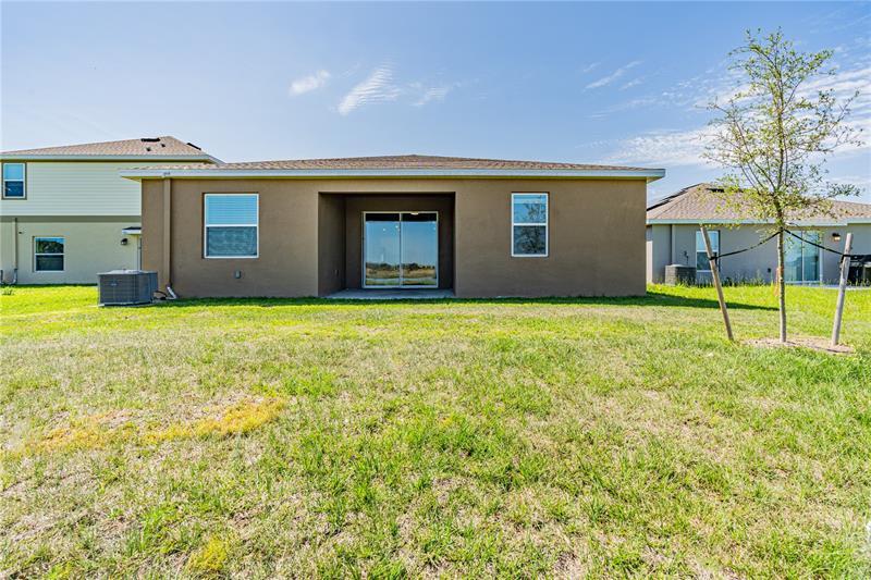 Photo 27 of the property at 716 Daring Dr