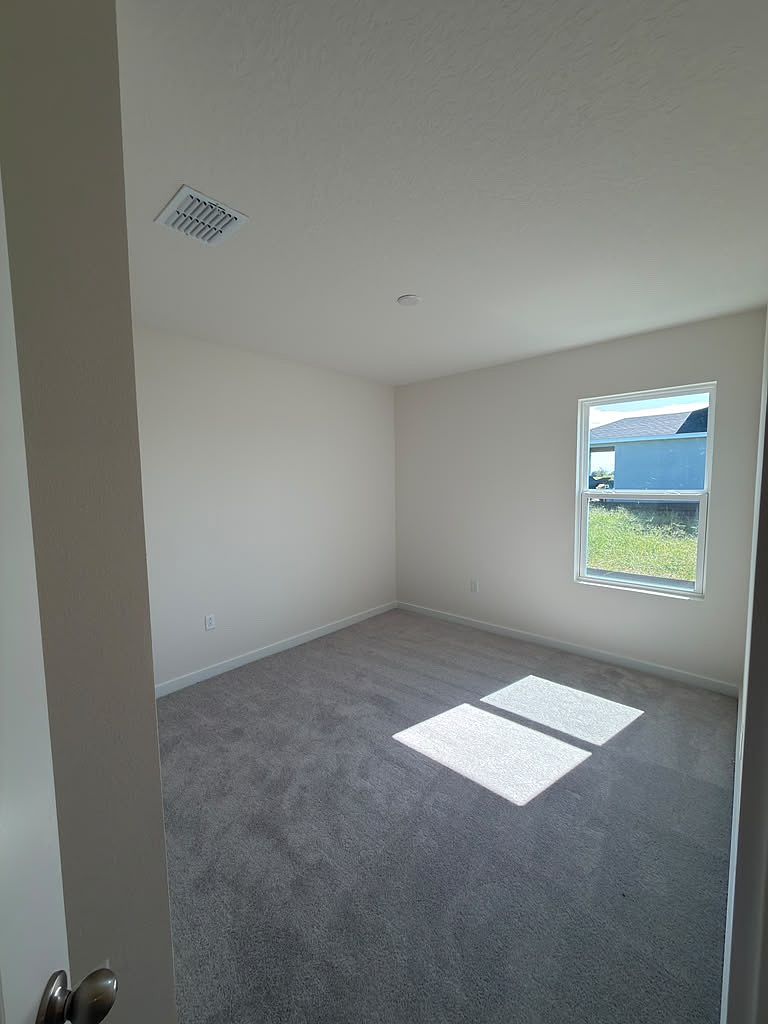 Photo 21 of the property at 1952 Diamond Head Cir