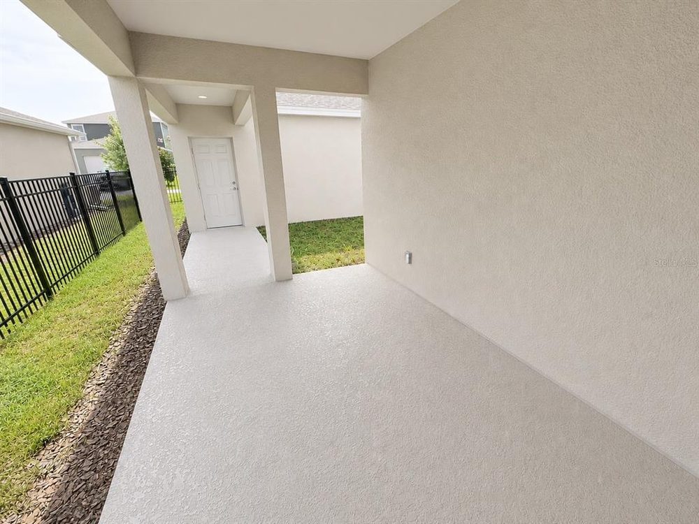 Photo 2 of the property at 4083 Feather Tree Dr