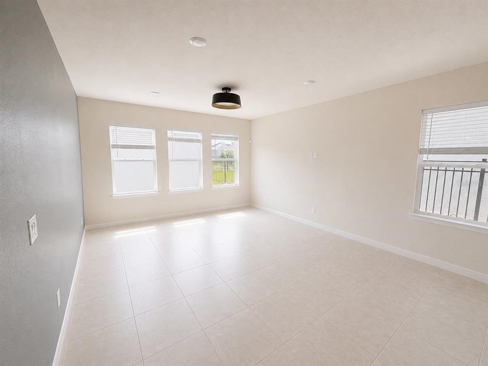 Photo 23 of the property at 4083 Feather Tree Dr