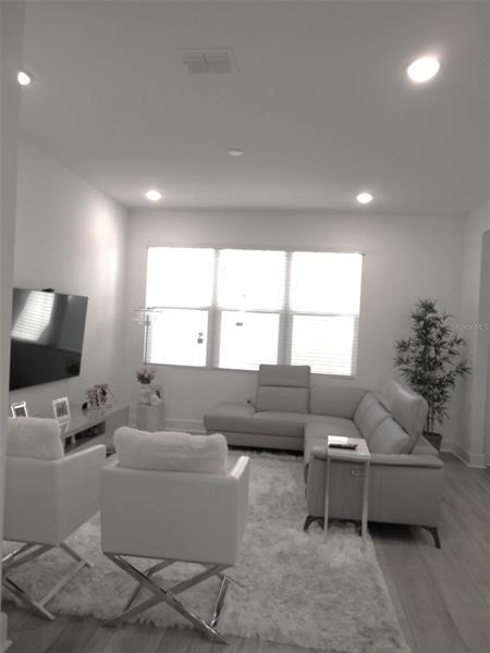 Photo 16 of the property at 2252 Celebration Blvd