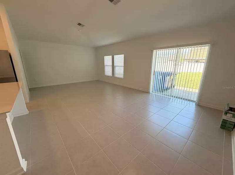 Photo 6 of the property at 1432 Loxley Trail