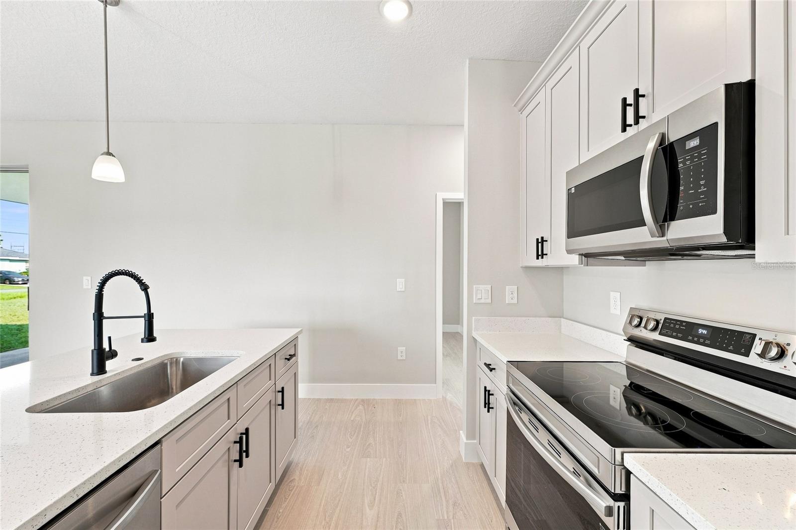 Photo 14 of the property at 4793 SW 136th St