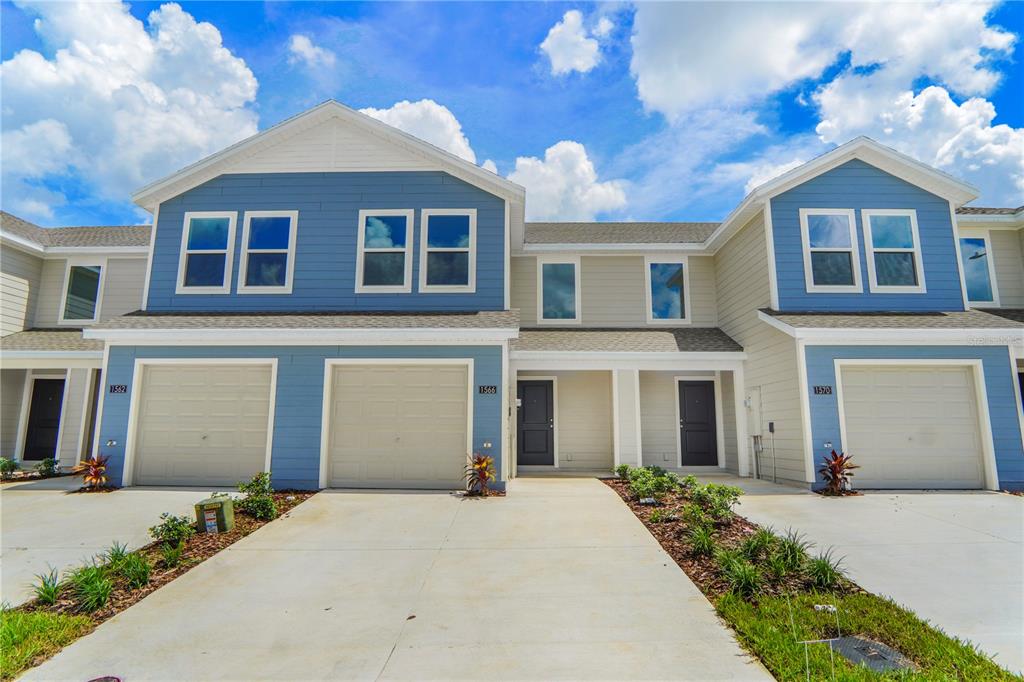 Front of 1566 Plank Pl