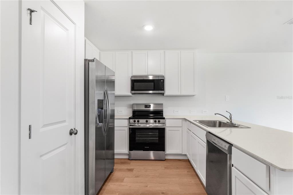Photo 15 of the property at 1566 Plank Pl