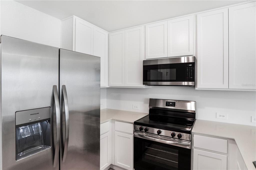 Photo 17 of the property at 1566 Plank Pl