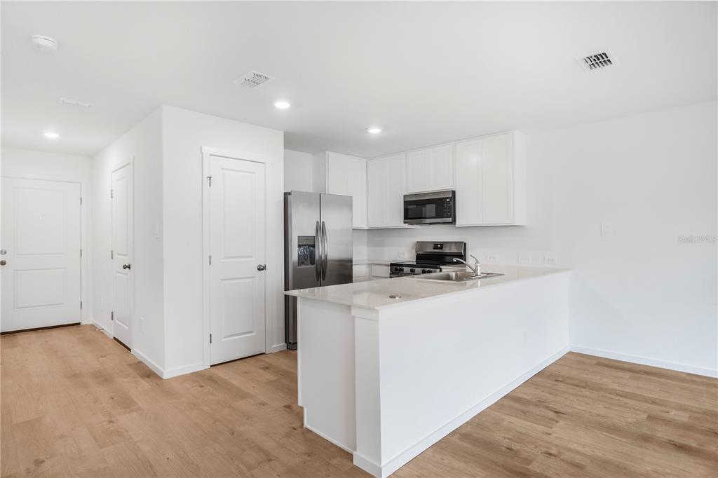Photo 18 of the property at 1566 Plank Pl