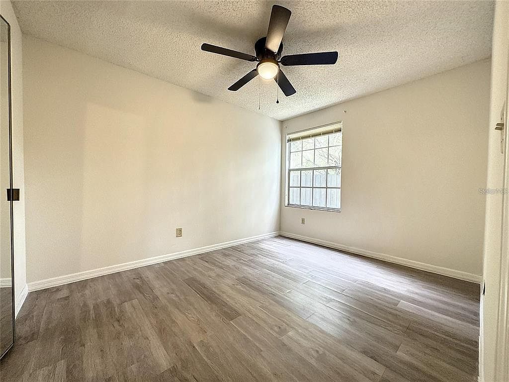 Photo 15 of the property at 2717 N Poinciana Blvd APT 173