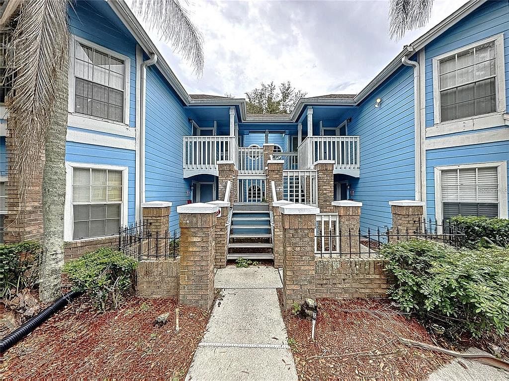 Photo 2 of the property at 2717 N Poinciana Blvd APT 173
