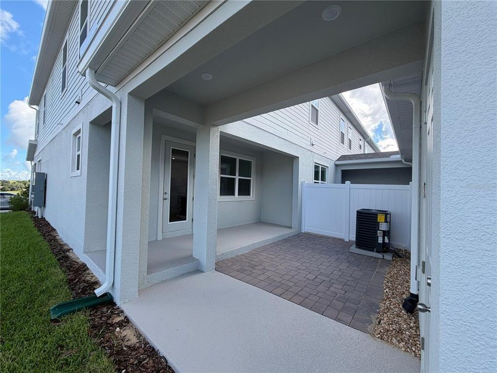 Photo 16 of the property at 17740 Porter Rd