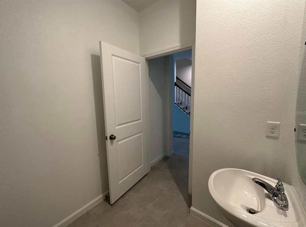 Photo 13 of the property at 1166 Seaside Mist Trl