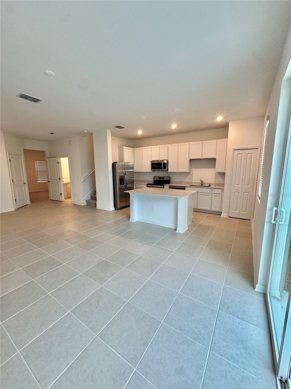 Photo 6 of the property at 2557 Skyline Loop