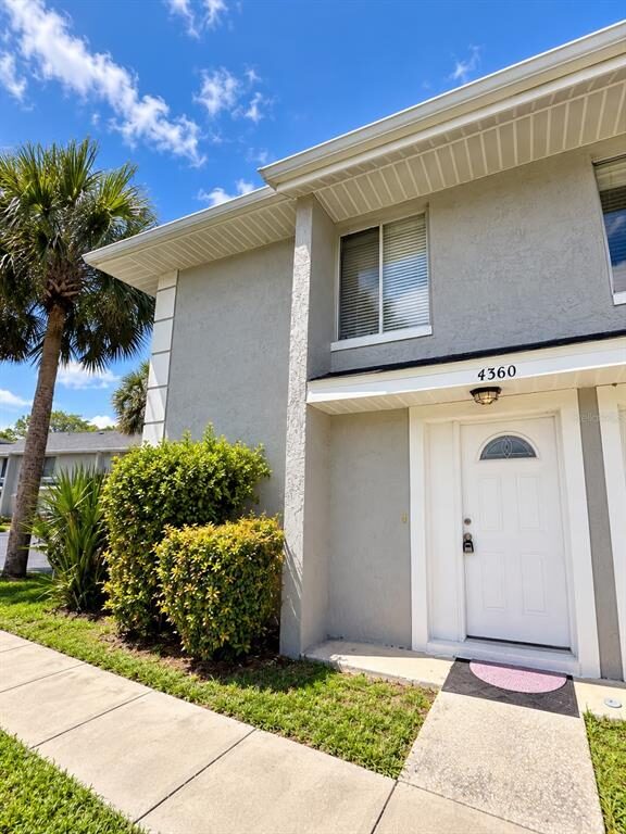 Front of 4360 White Pine Ave Unit 75-1