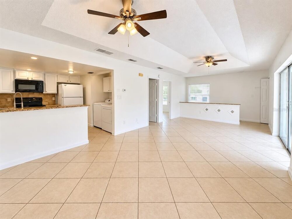 Photo 5 of the property at 4360 White Pine Ave Unit 75-1